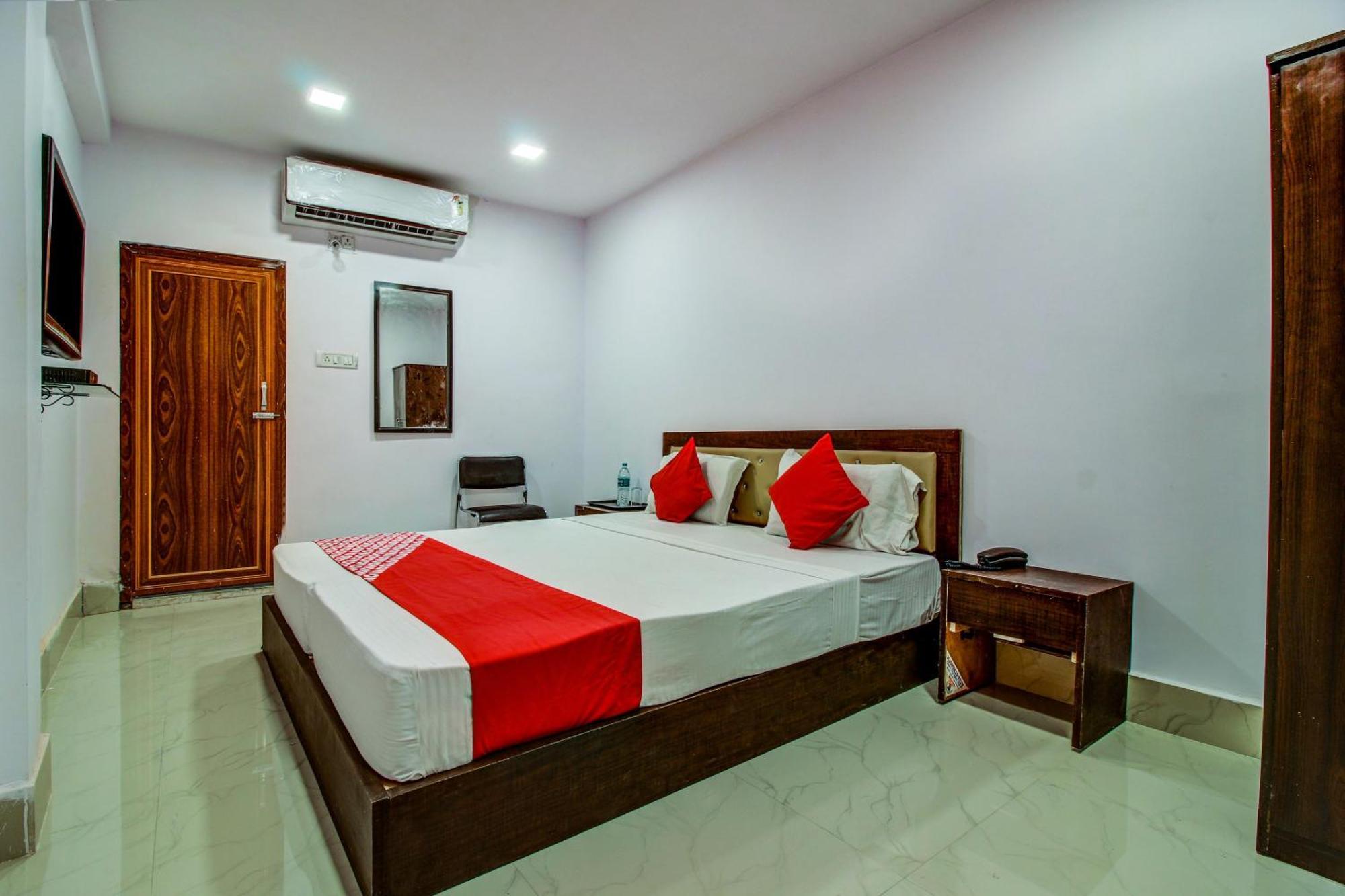 Oyo Flagship Spc & Span Hotel จัมเชดปูร์ ภายนอก รูปภาพ