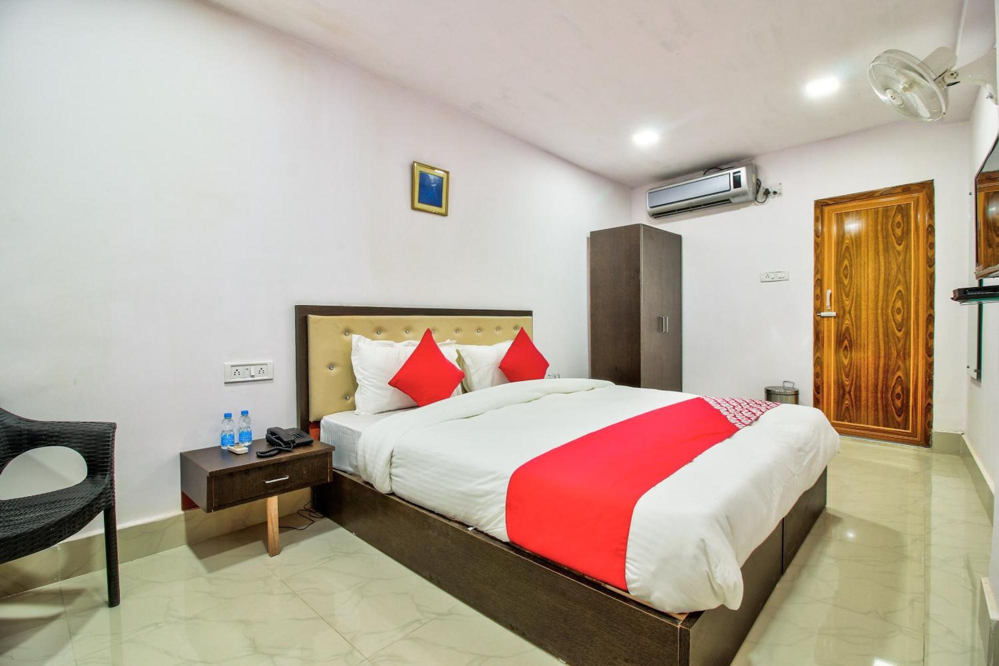 Oyo Flagship Spc & Span Hotel จัมเชดปูร์ ภายนอก รูปภาพ